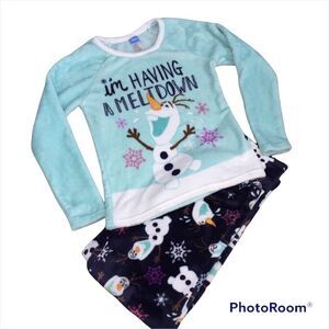 Disney Frozen Soft Fuzzy Pajama Set Sz S (4-6) Olaf I’m Having a Meltdown Winter